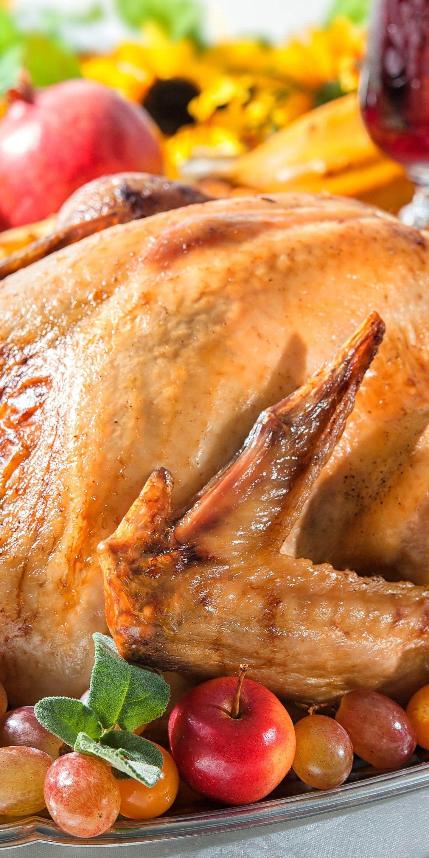 1440x2880 Traditional Feast On Thanksgiving