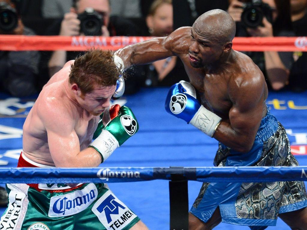 1024x768 SLIDESHOW: Pretty Boy to Money Man: Floyd Mayweather Jr.'s Payday Climb
