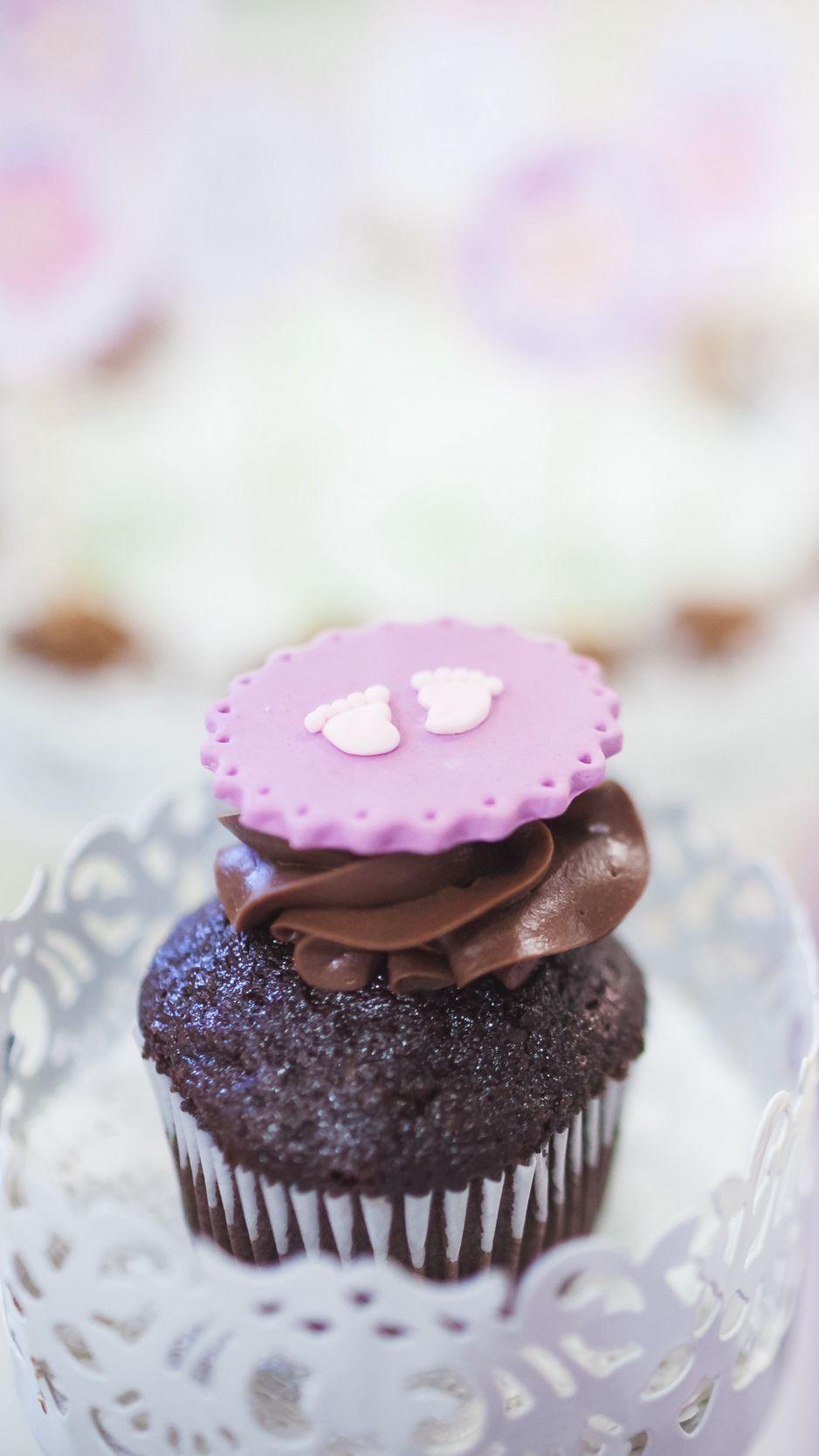 938x1668 Download Wallpaper 938x1668 Cupcake, Glaze, Dessert Iphone 8 7 6s 6 For Parallax HD Background