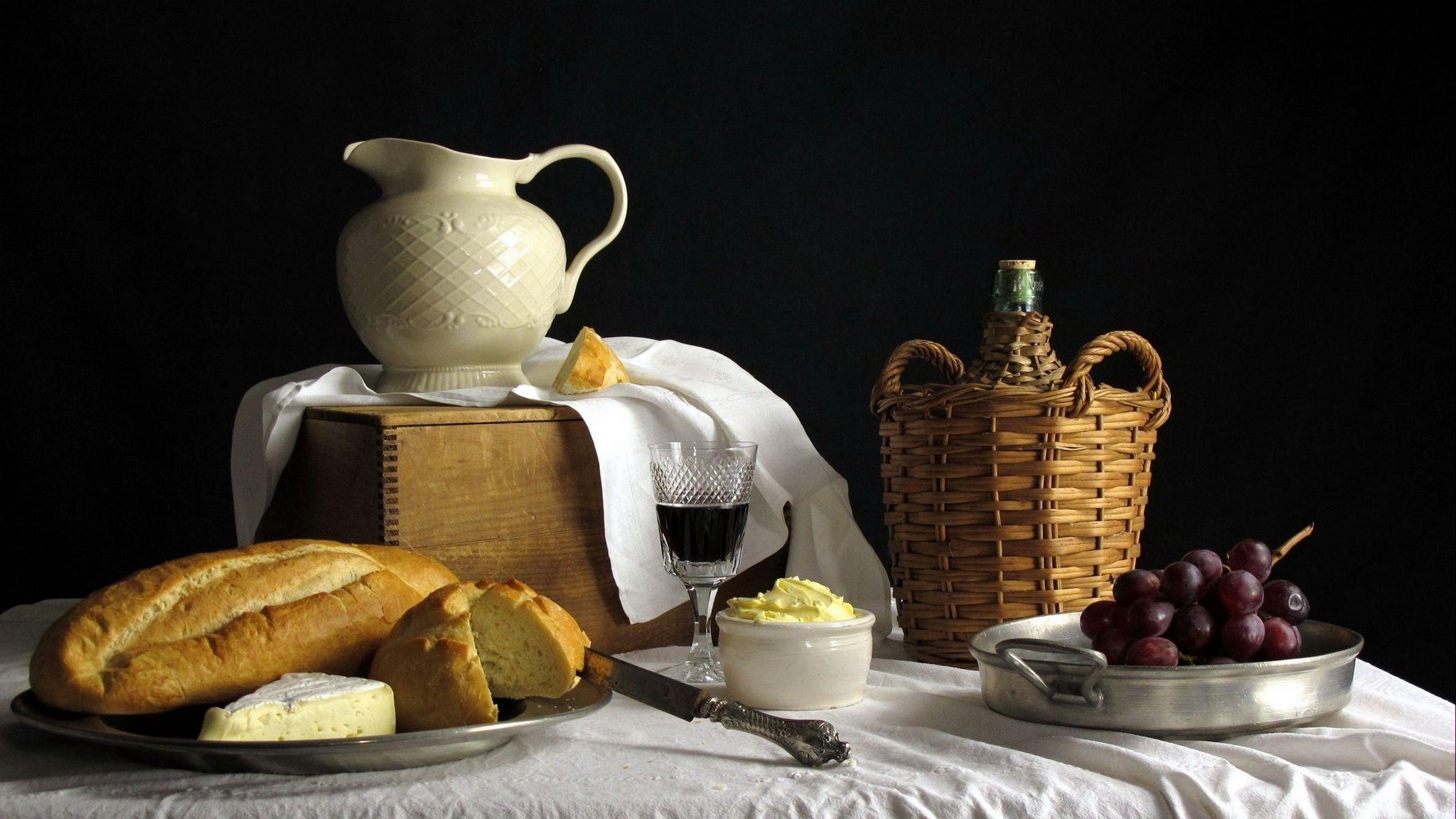 2048x1152 Download wallpaper 2048x1152 bread, grapes, table, still life ultrawide monitor HD background