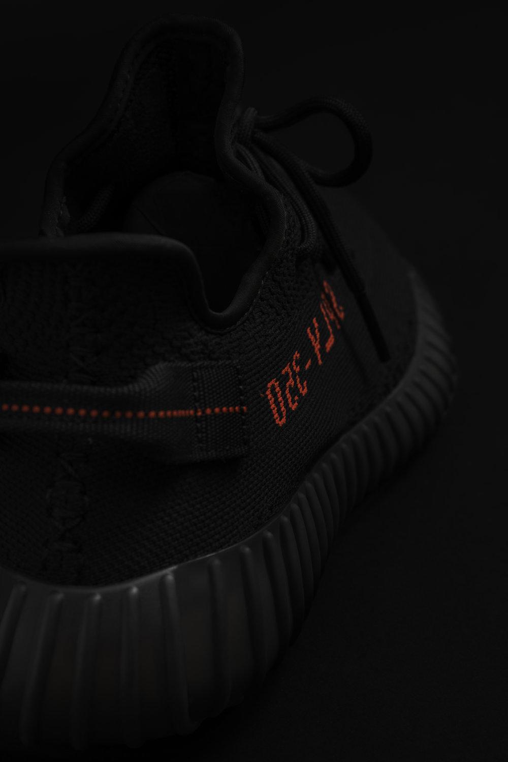 1000x1498 YEEZY BOOST 350 V2 'BRED'