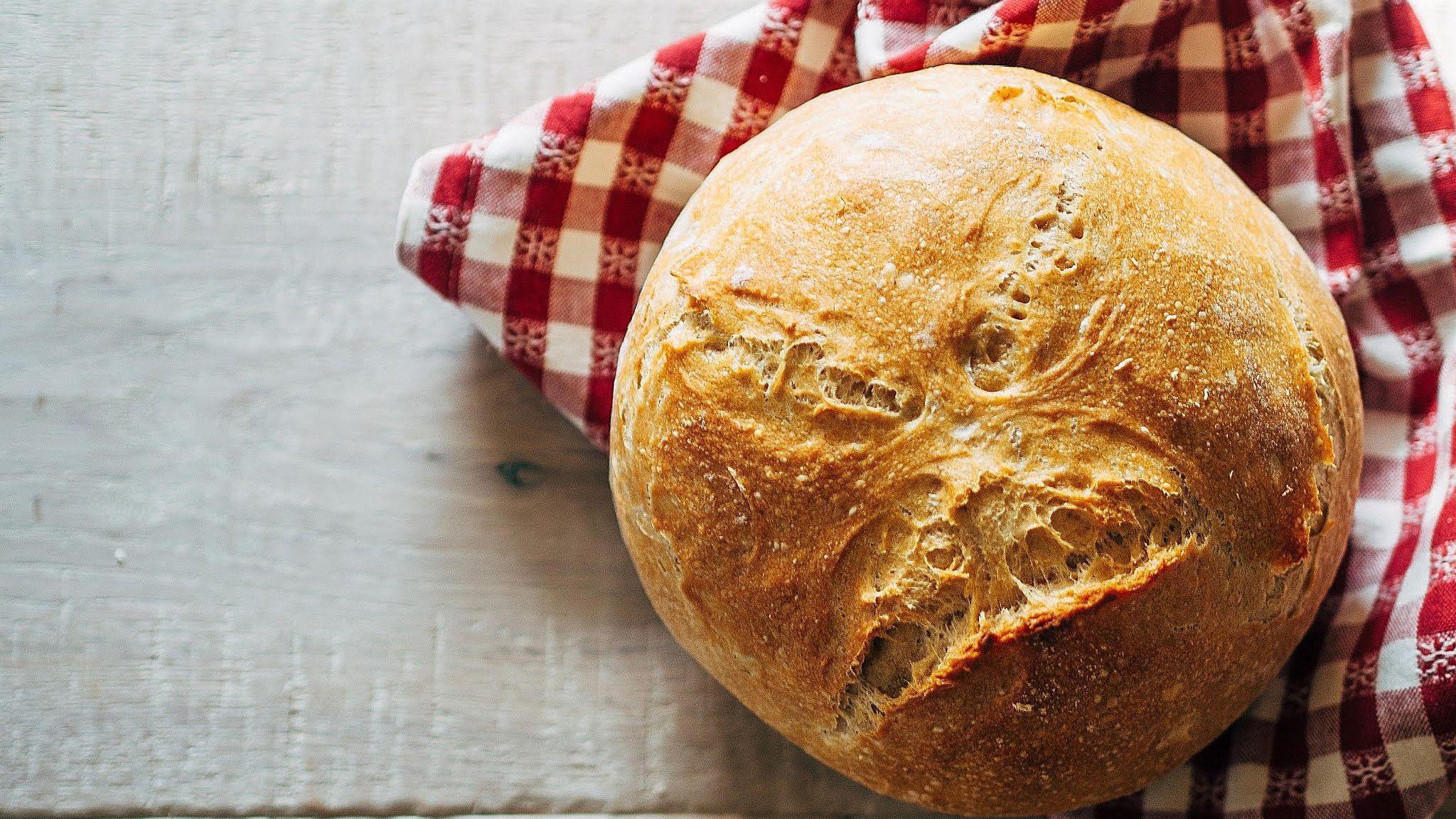 2048x1152 Bake Bread on Your Grill