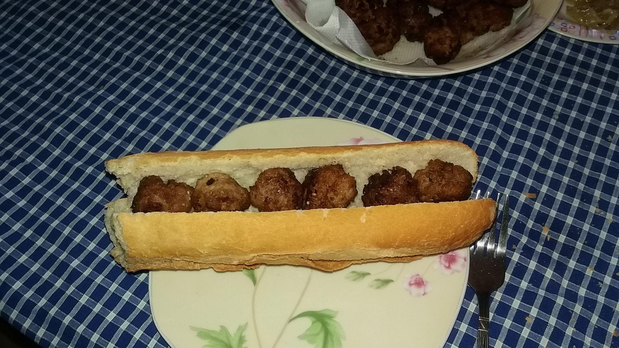 2048x1152 Free of beef steak, bread, burgers