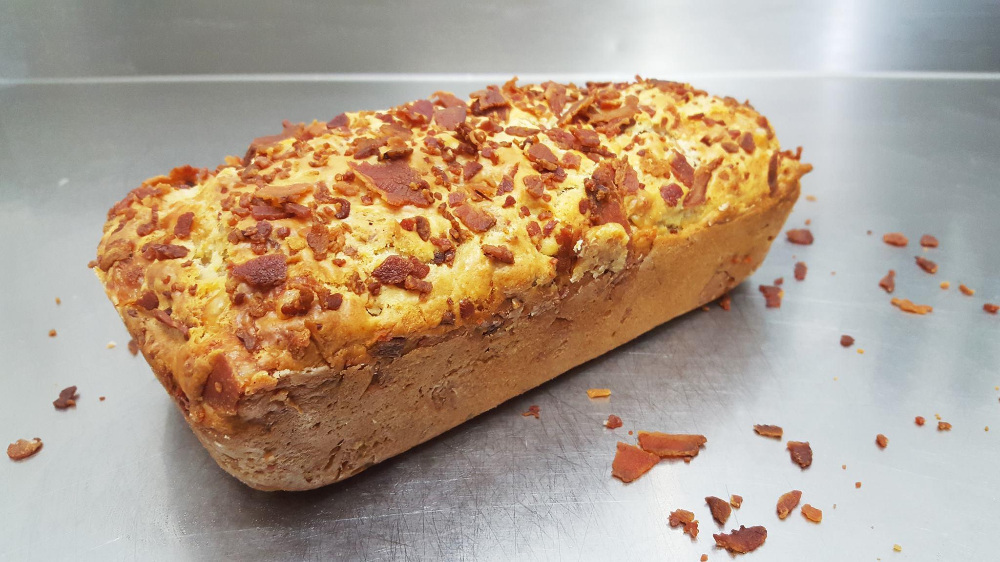 2048x1152 Made Bacon Bread today at work! [OC] [2048x1152]