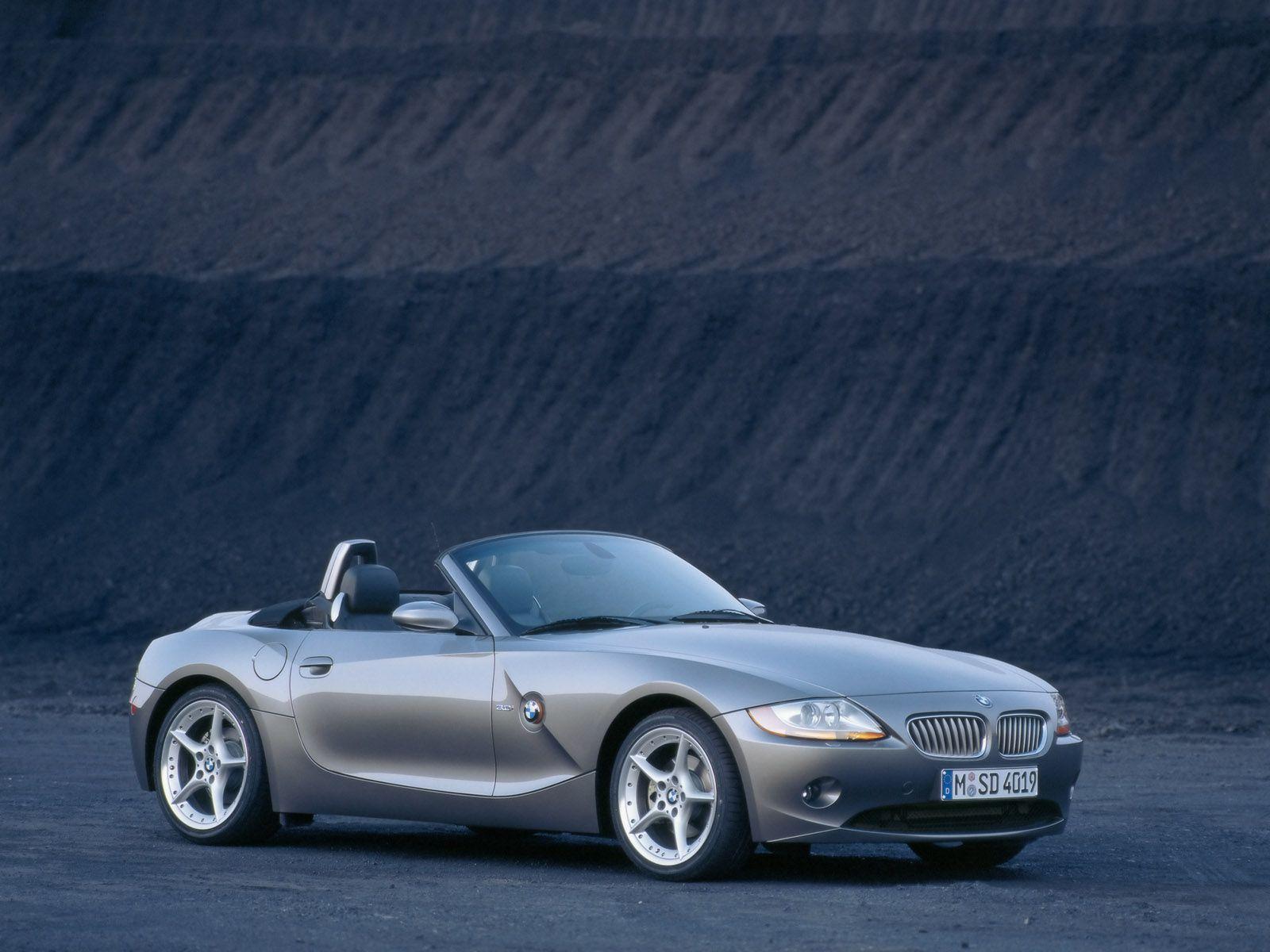 1600x1200 Z4 Wallpaper