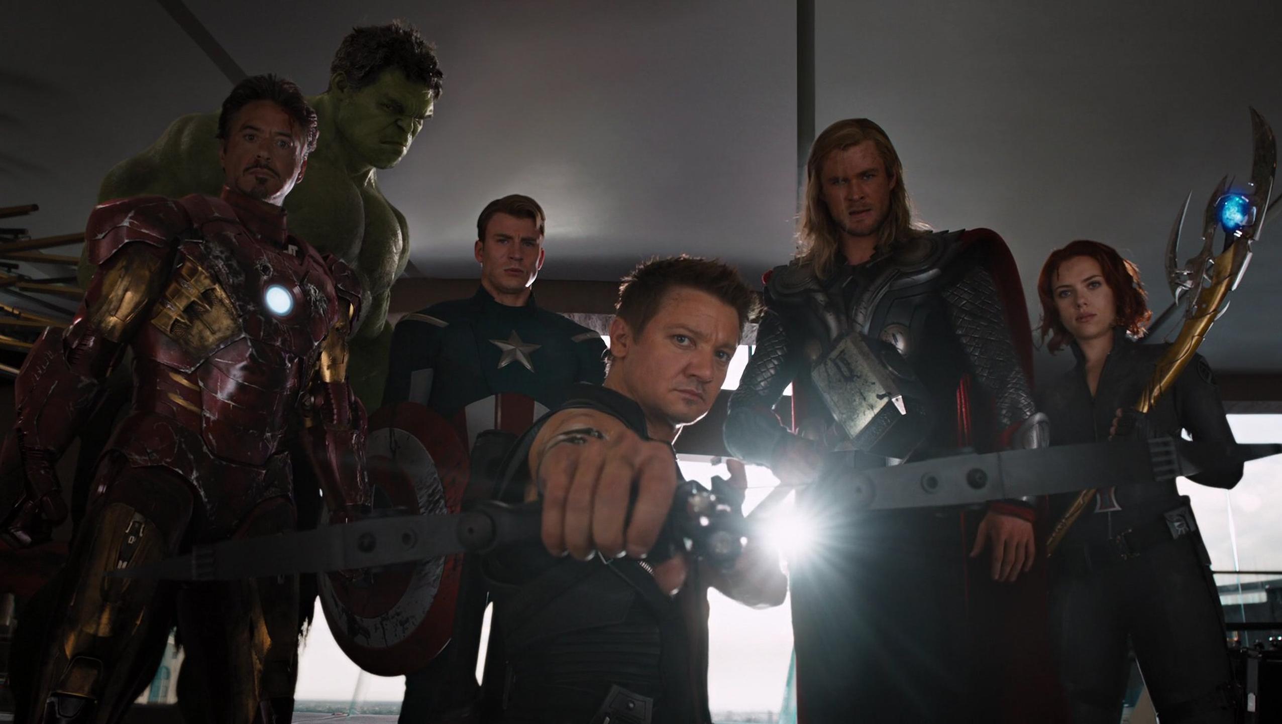 2552x1442 The Avengers (2012) Desktop Wallpaper