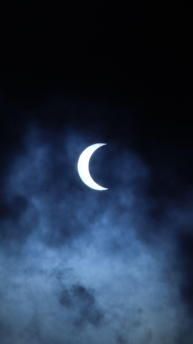 750x1334 Download Moon, minimal, dark sky, clouds wallpaper, 750x iphone iPhone 8
