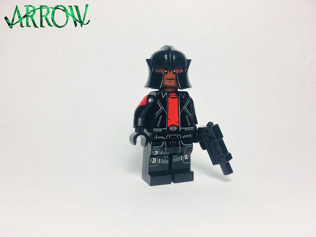 1024x768 John Diggle. Arrow 03 18 LEGO Spartan (John Diggle) LE