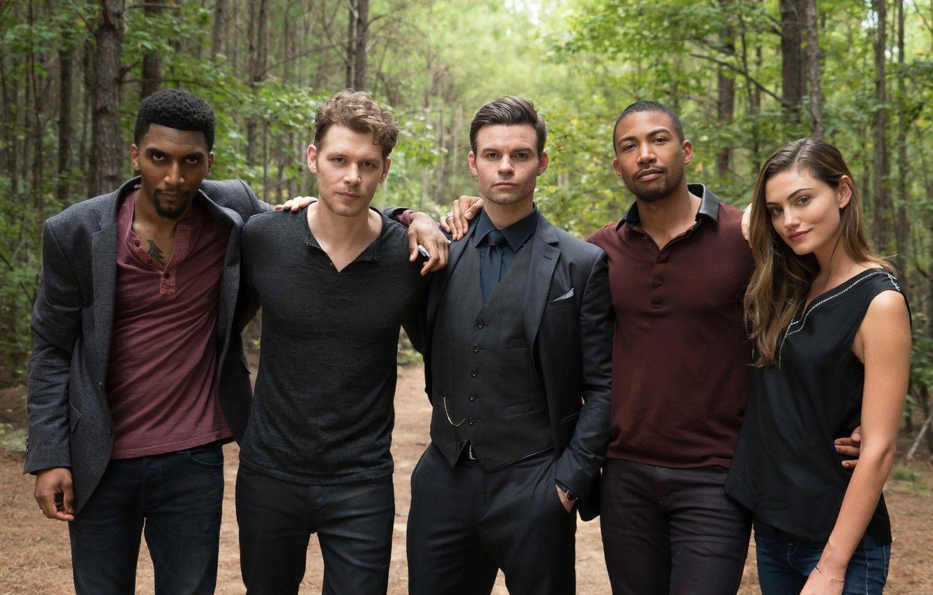 1332x850 Wallpaper forest, actors, men, Joseph Morgan, Joseph Morgan, Phoebe Tonkin, Phoebe Tonkin, Daniel Gillies, Charles Michael Davis, The Originals image for desktop, section фильмы