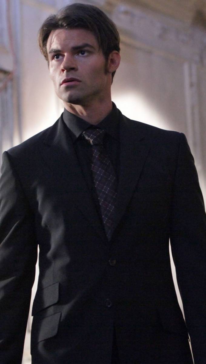 680x1200 Elijah wallpaper