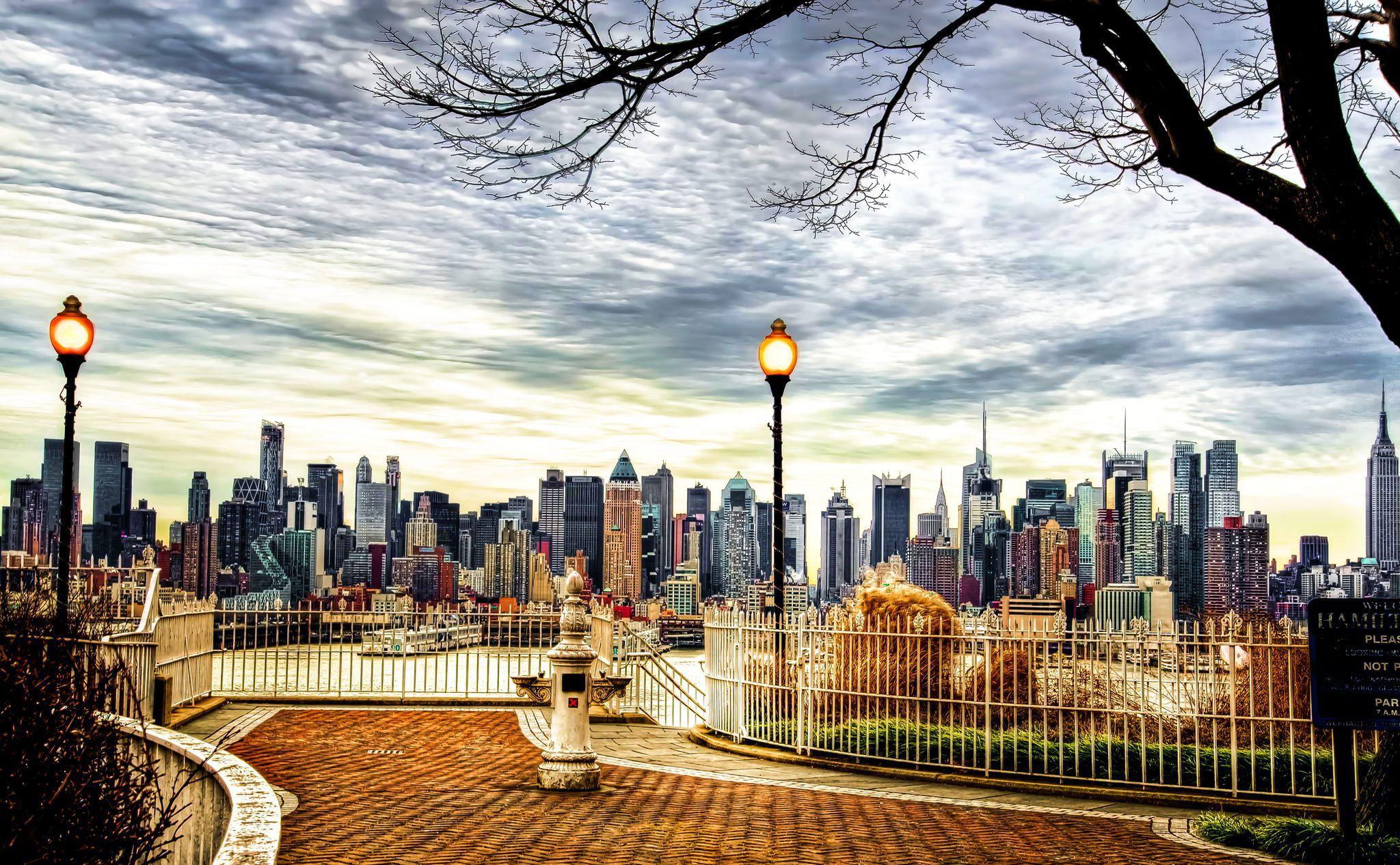 2048x1266 Free Modern Street Wallpaper BsnSCB