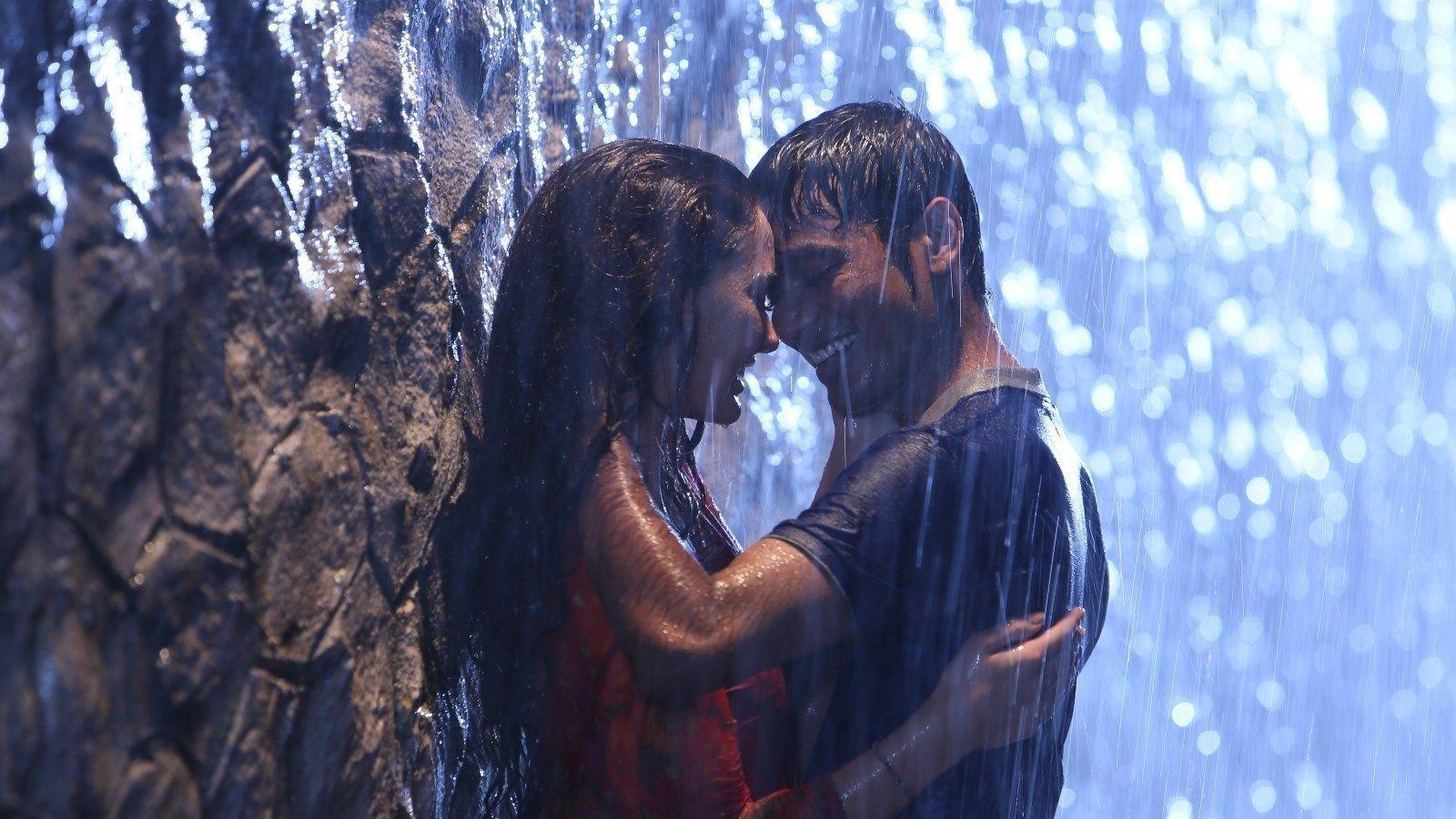 1600x900 hehe. Romances picture, Couple in rain, Cute couple picture
