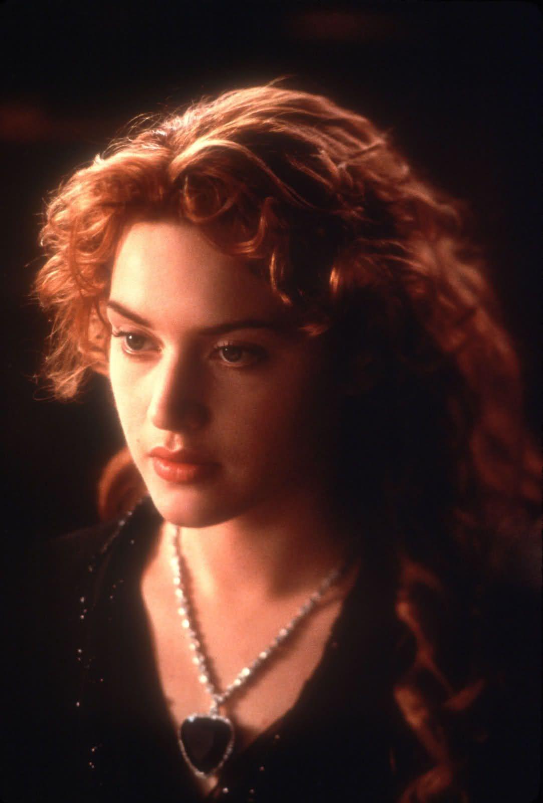 1083x1599 Kate Winslet Wallpaper Titanic