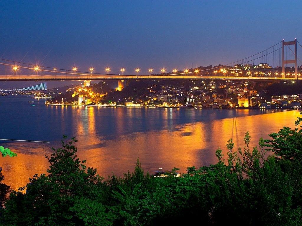 1024x768 TOUR 4 LUXURY BOSPHORUS CRUISE