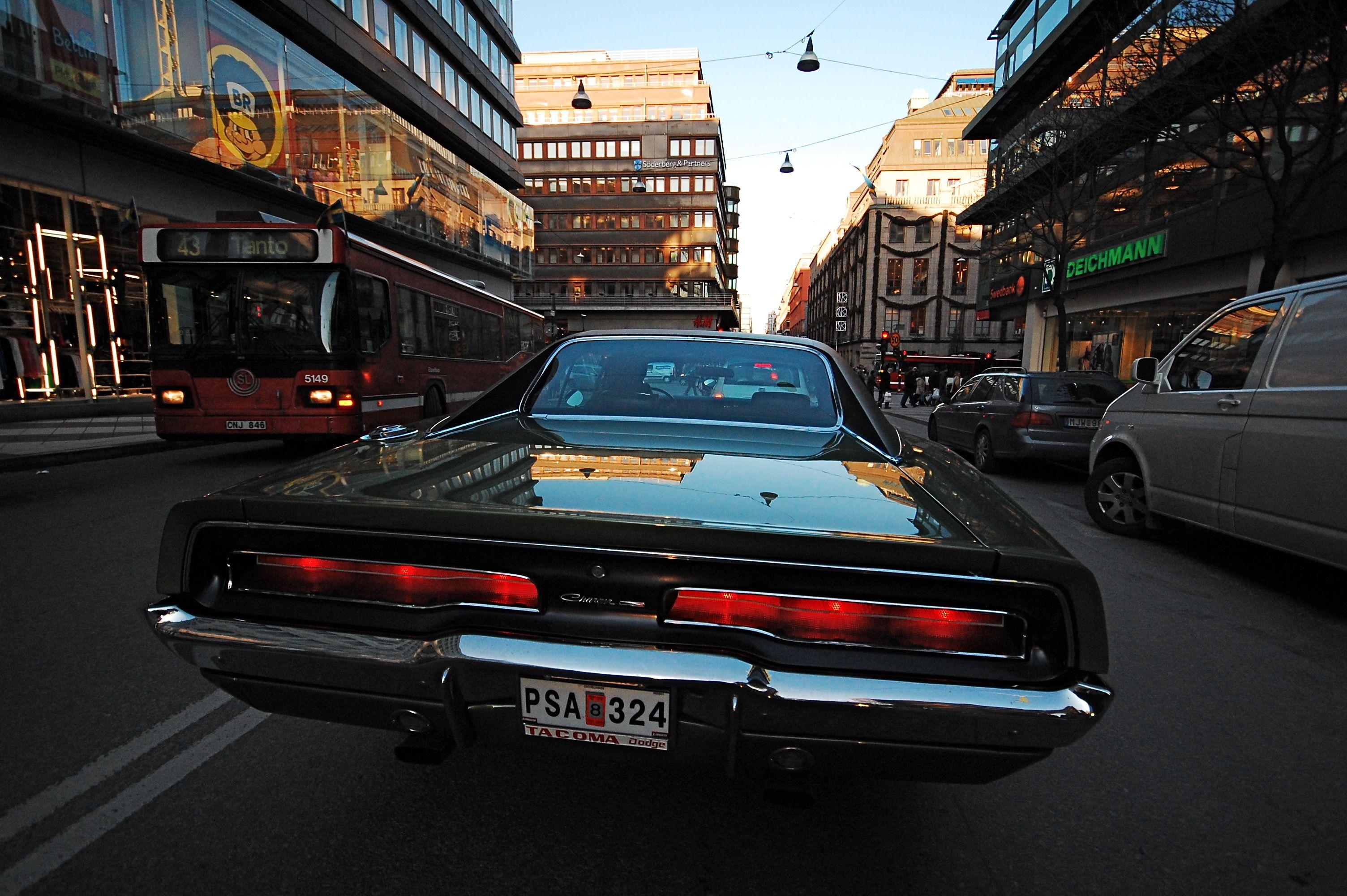 3008x2000 Classic Car Wallpaperx2000