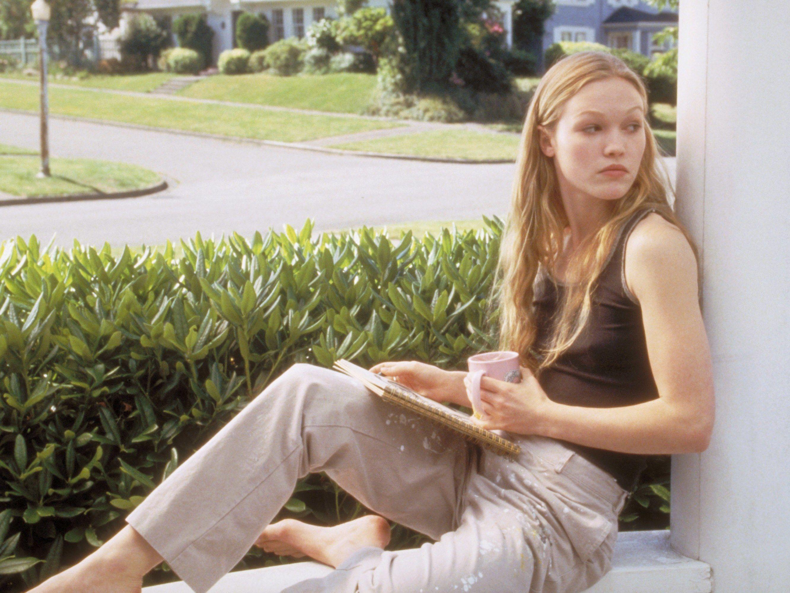 2664x1998 What would the soundtrack to '10 Things I Hate About You' sound like now?