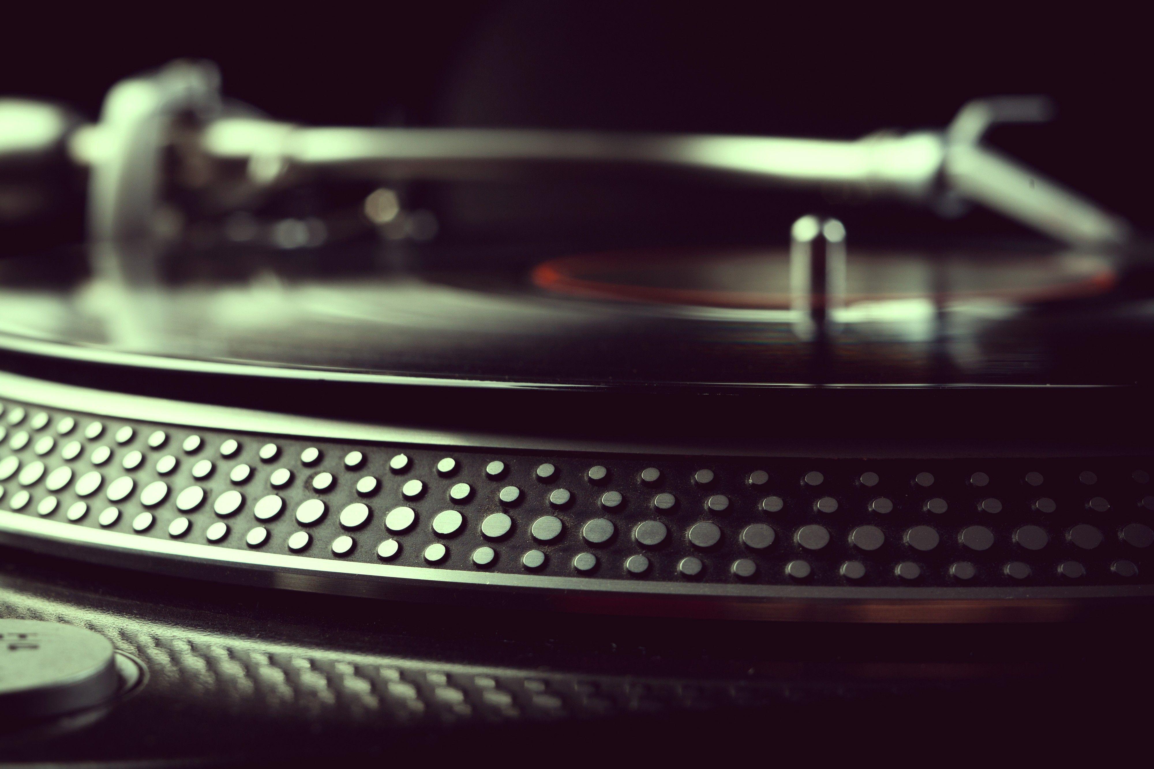 Vintage Turntable Wallpapers - Top Free Vintage Turntable Backgrounds
