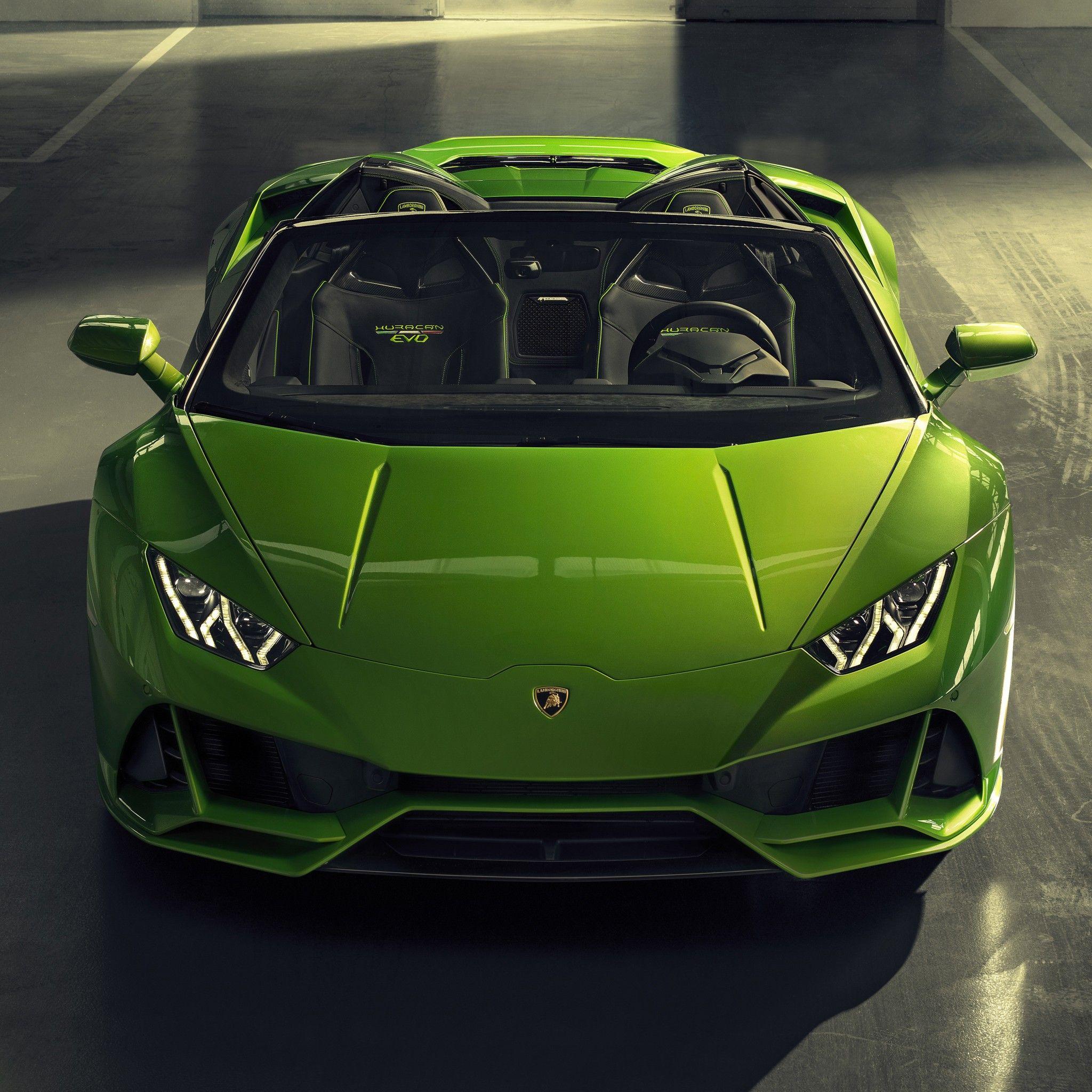 2048x2048 Lamborghini Huracan EVO Spyder Wallpaper