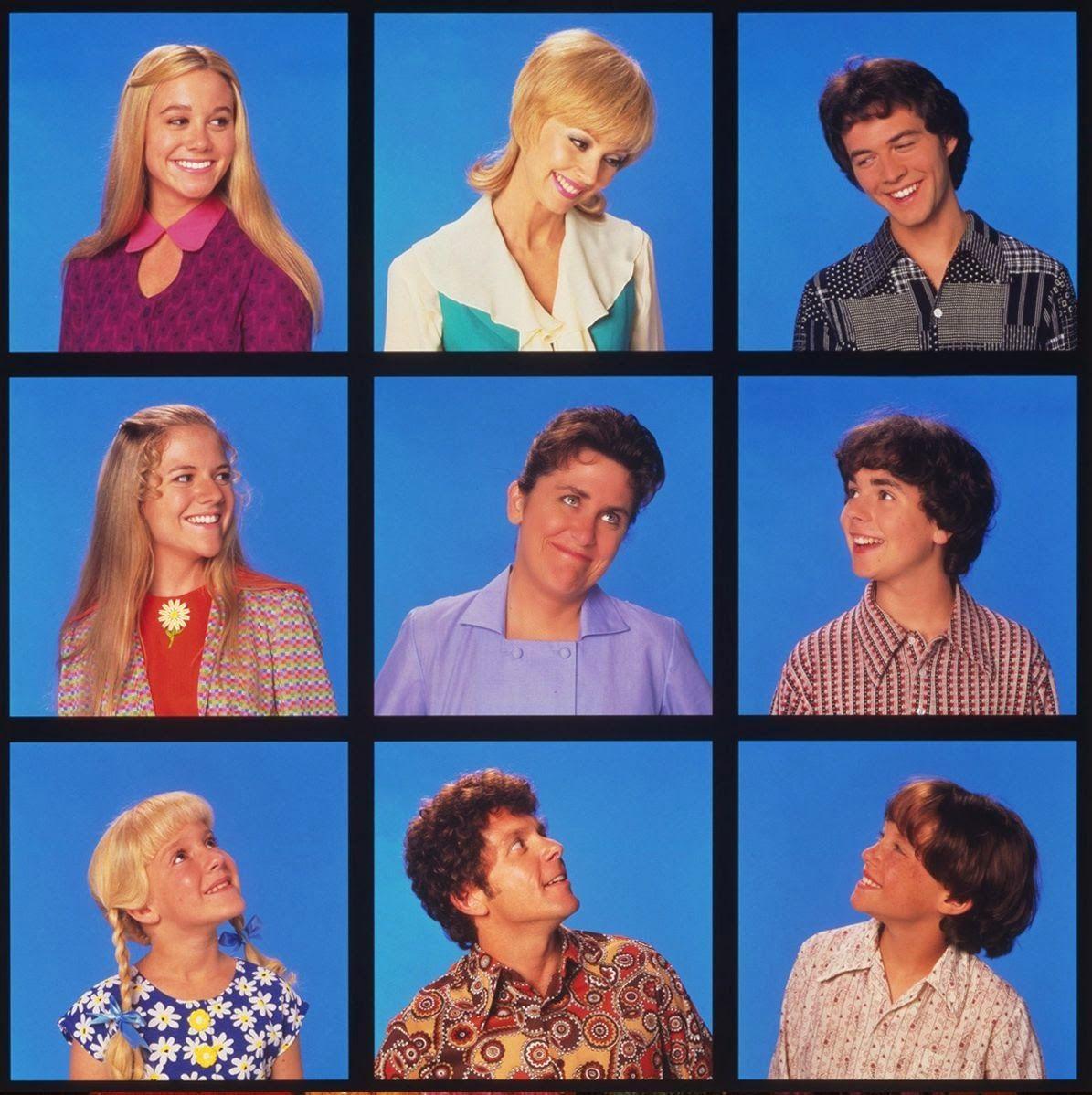 Featured image of post Brady Bunch Zoom Background Images / 23 zoom background ideas to make your guests lol, including kris #25495610.