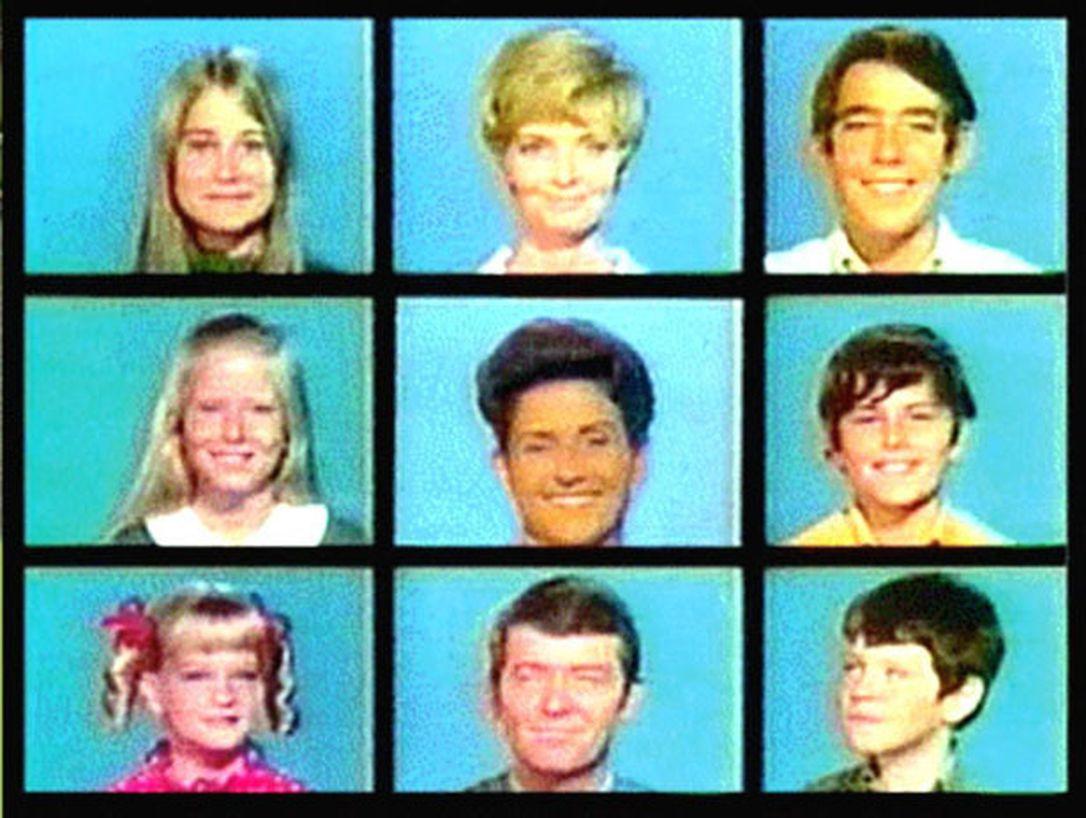 brady bunch zoom background images