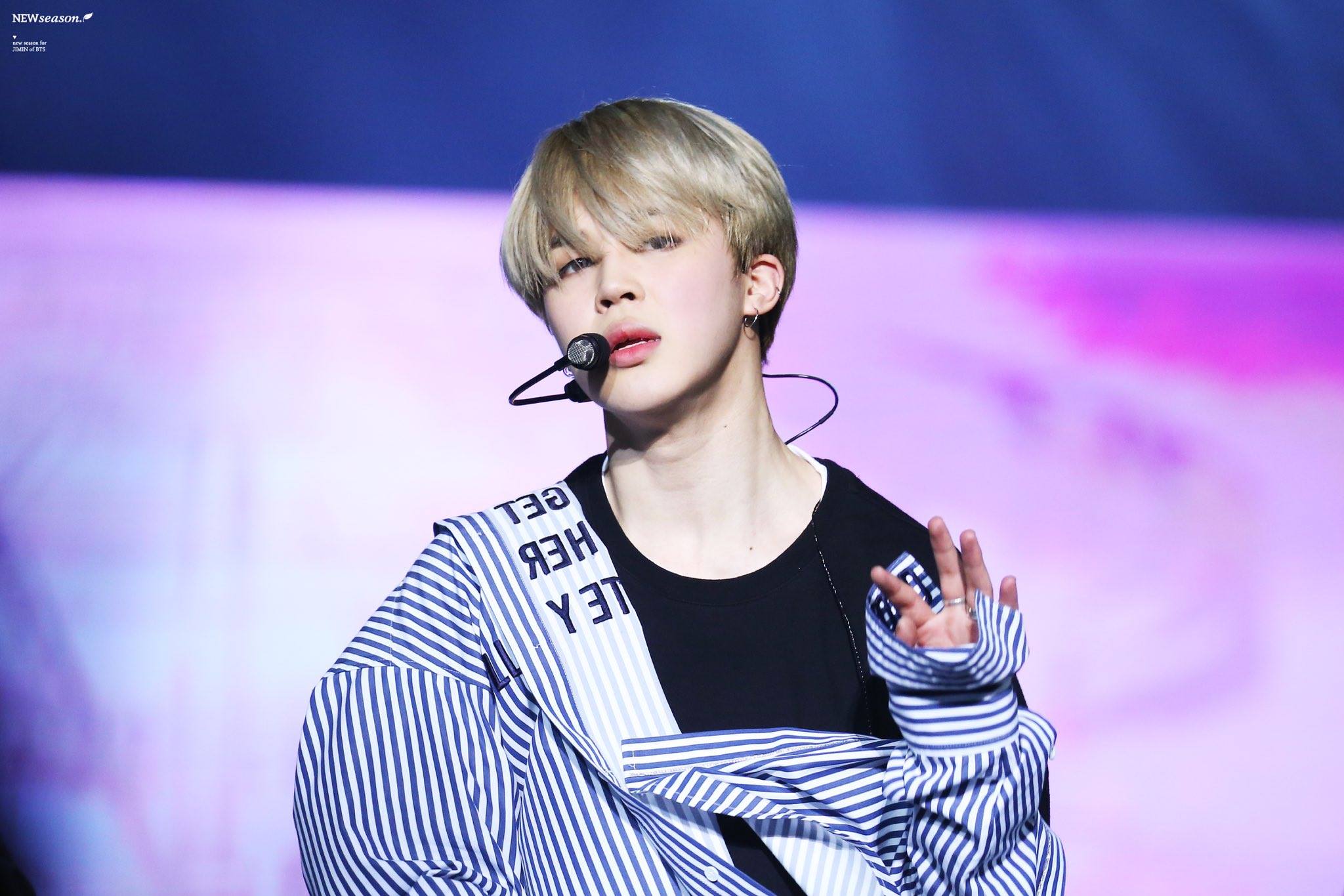2048x1365 Computer BTS Jimin Wallpaper
