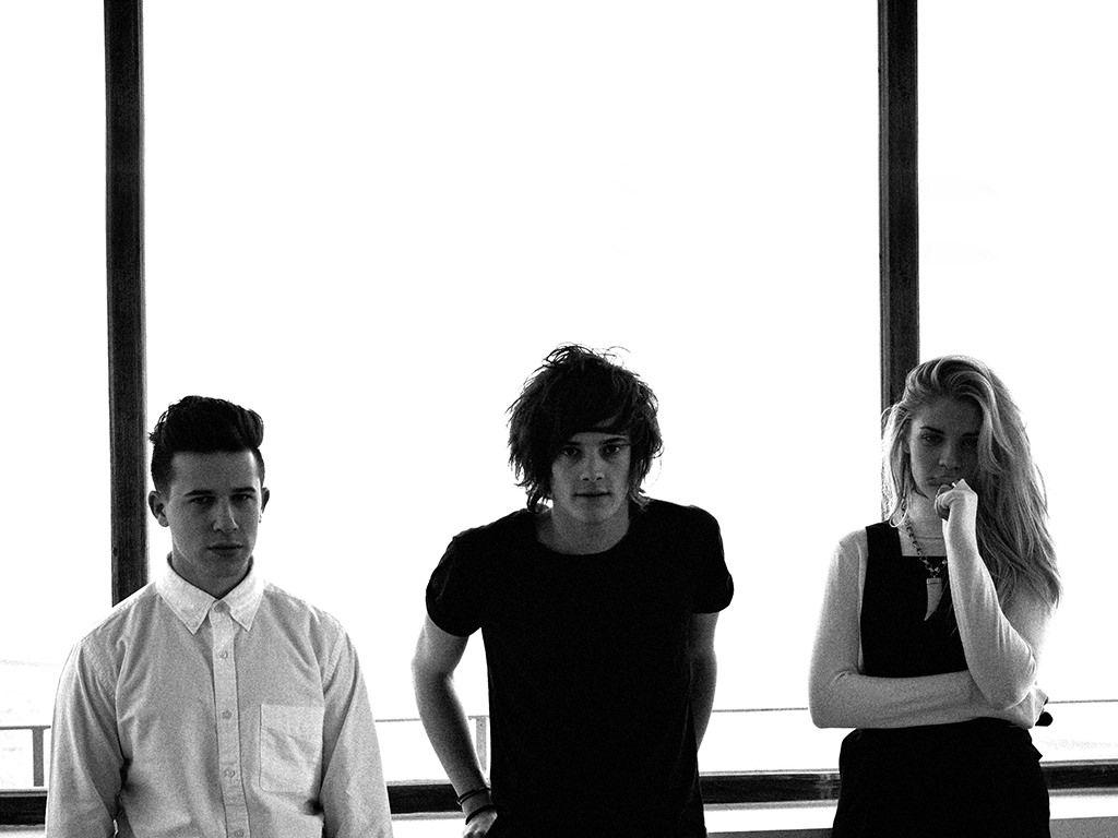 1024x768 London Grammar