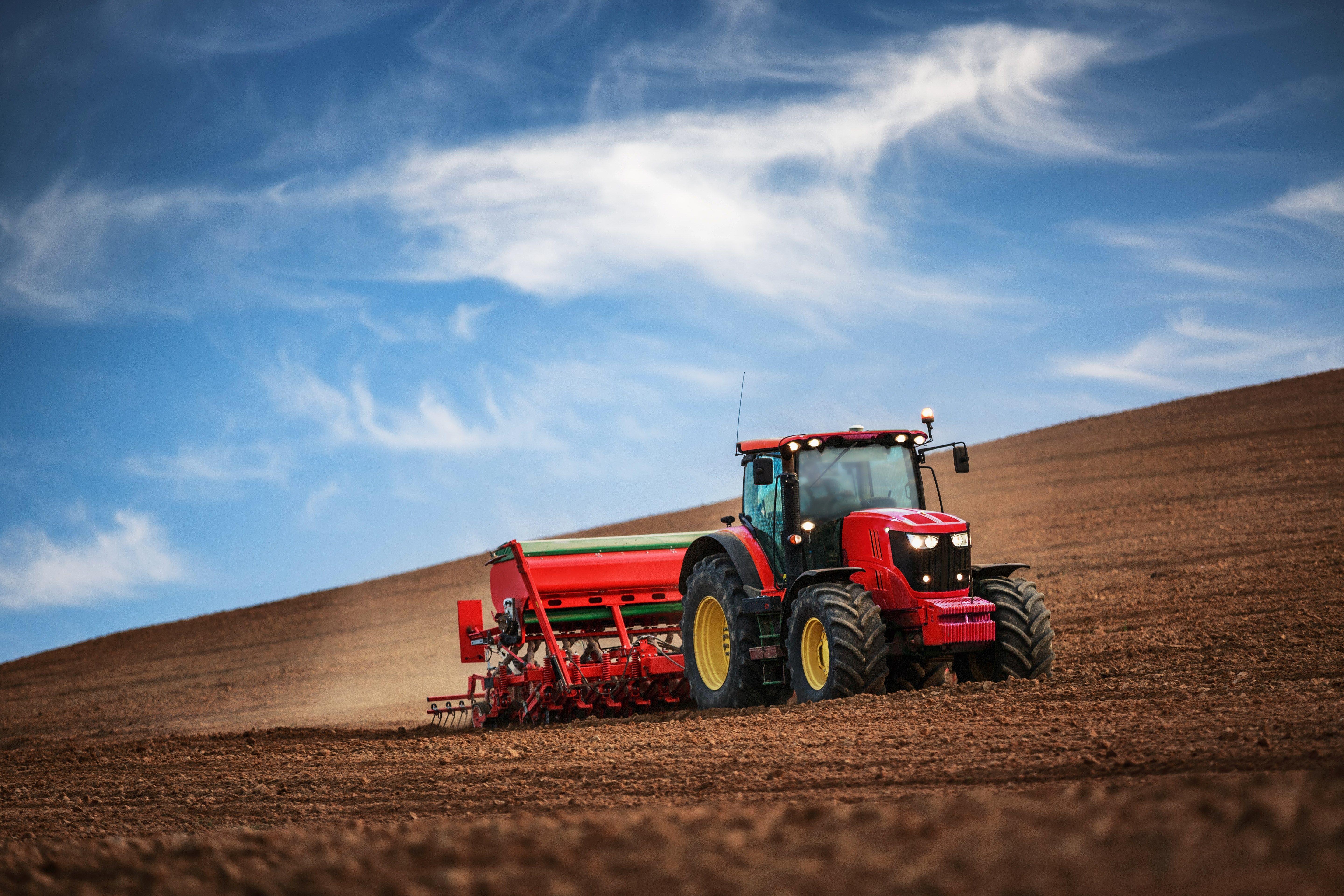 5760x3840 free high resolution wallpaper tractor. American farming, High resolution wallpaper, Tractors