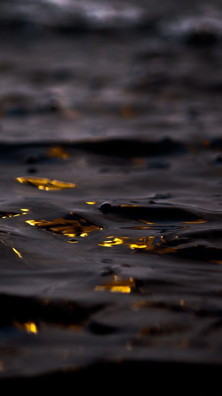 736x1308 Glam Up With 14 Gorgeous Gold iPhone Xs Wallpaper