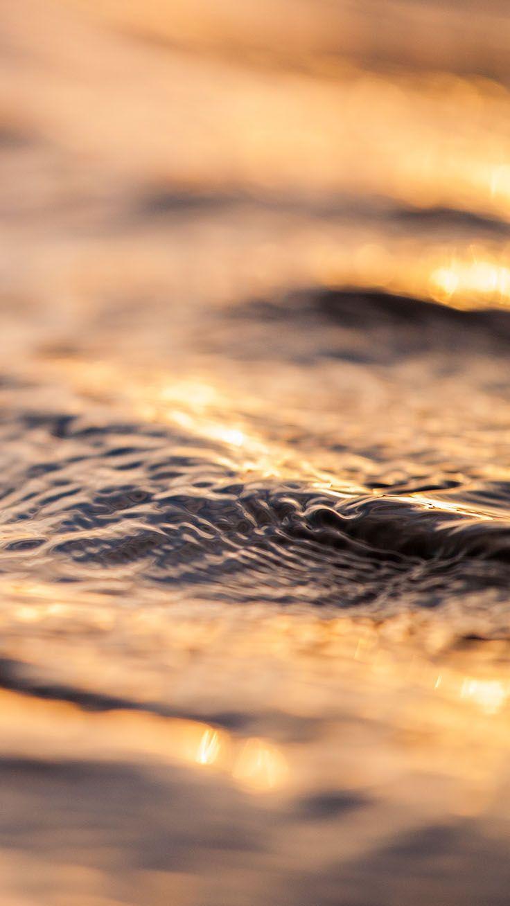 736x1308 Glam Up With 14 Gorgeous Gold iPhone Xs Wallpaper