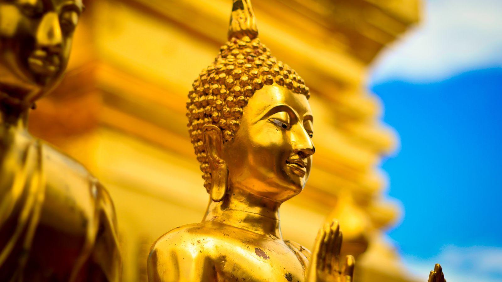 1600x900 Download wallpaper 1600x900 buddha, statue, buddhism, religion, thailand widescreen 16:9 HD background