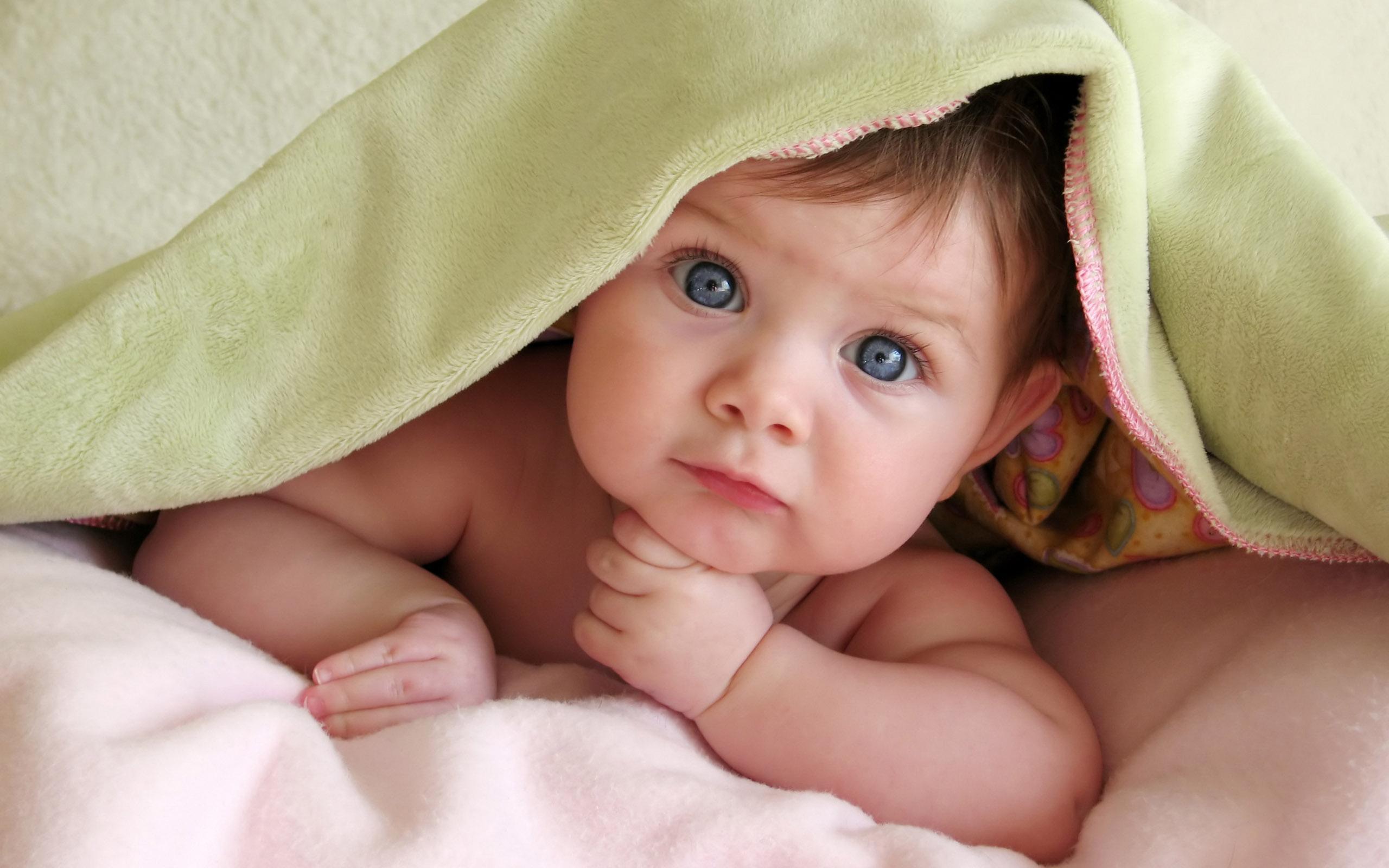 2560x1600 Welcome Baby Wallpaper