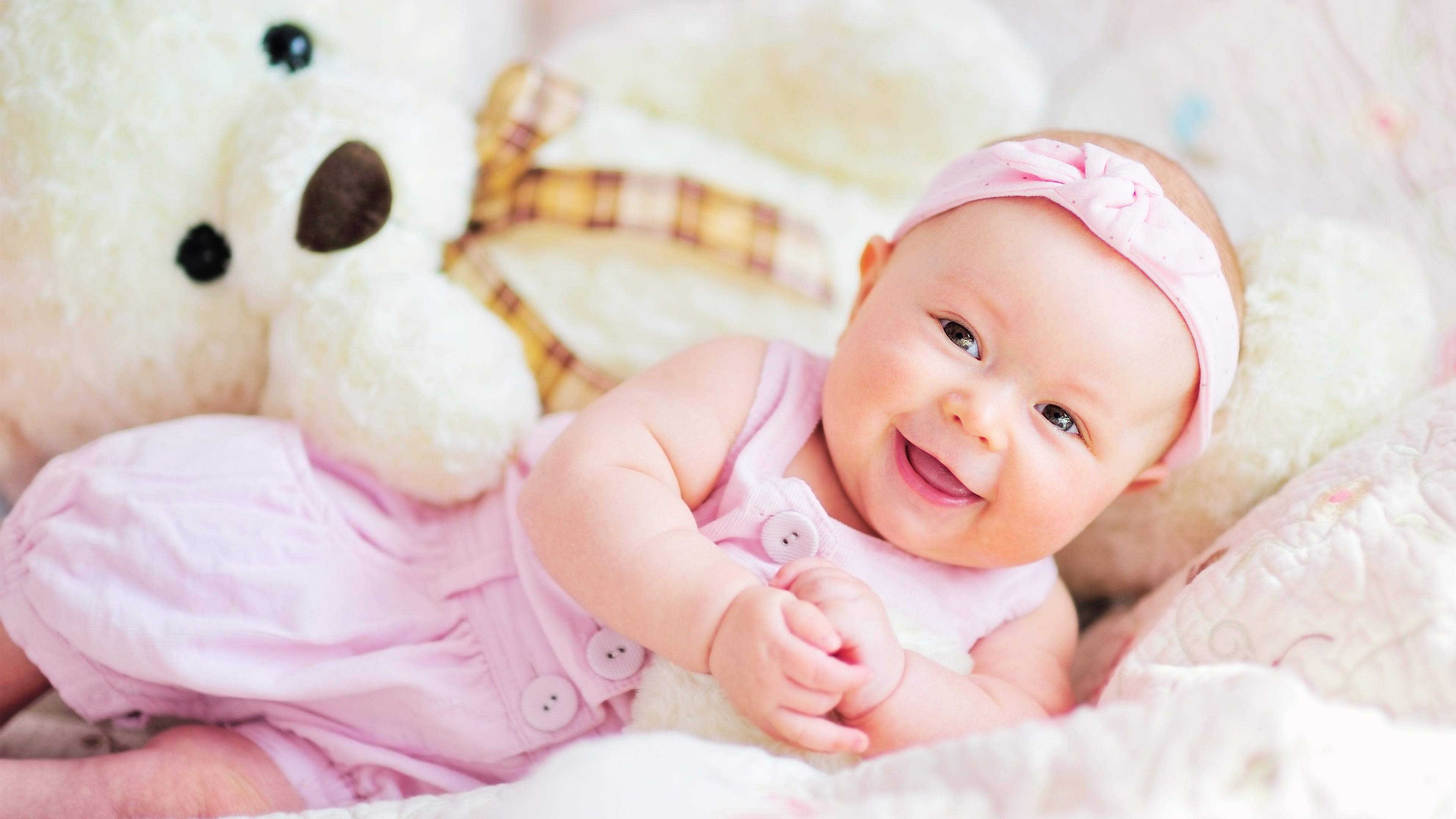 3840x2160 Welcome Baby Wallpaper
