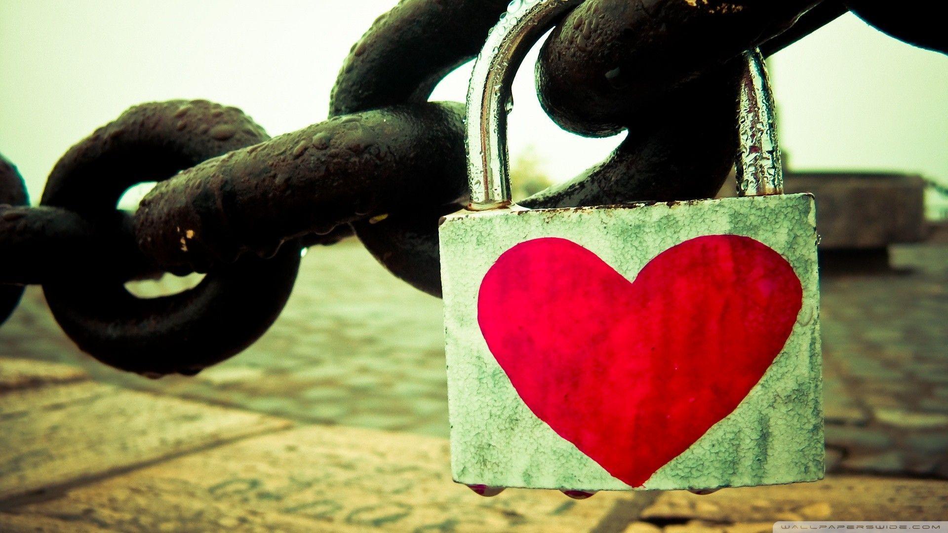 1920x1080 Heart Locking Chains 1080p HD Wallpaper Love. Love wallpaper, Photo heart, Locked wallpaper