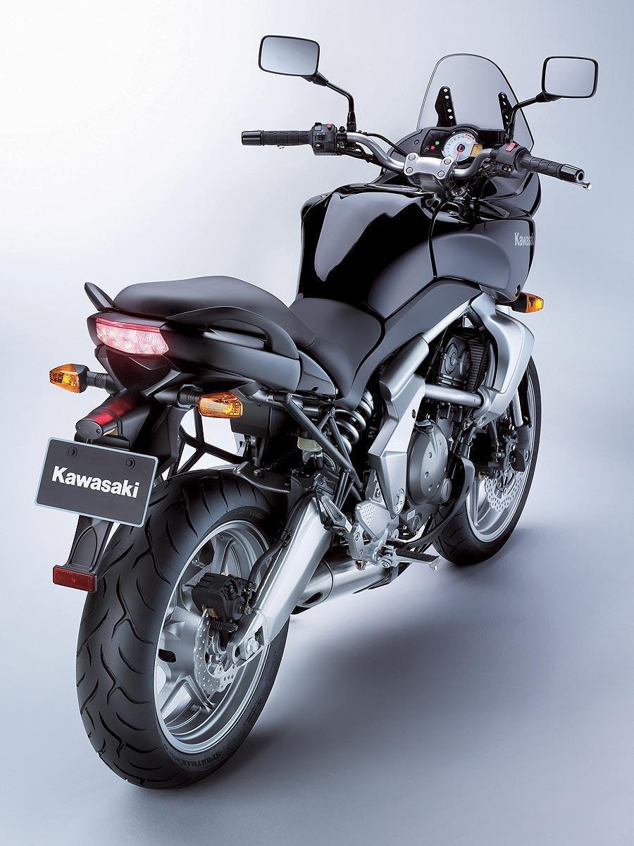 900x1200 Kawasaki Versys pic 13