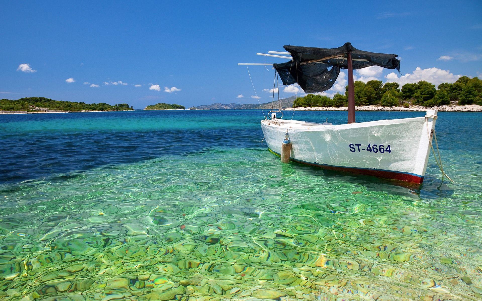 1920x1200 Boat And Ocean Wallpaper Desktop Wallpaper
