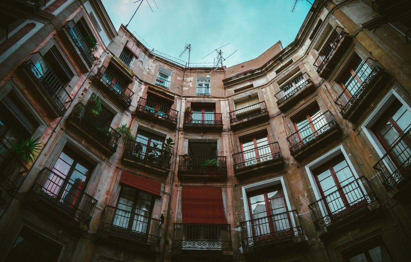 1332x850 Wallpaper city, house, design, view, blur, Barcelona, Spain, architecture, plants, building, exterior, unique, high rise, facade, 4k ultra HD background, architectural style image for desktop, section город