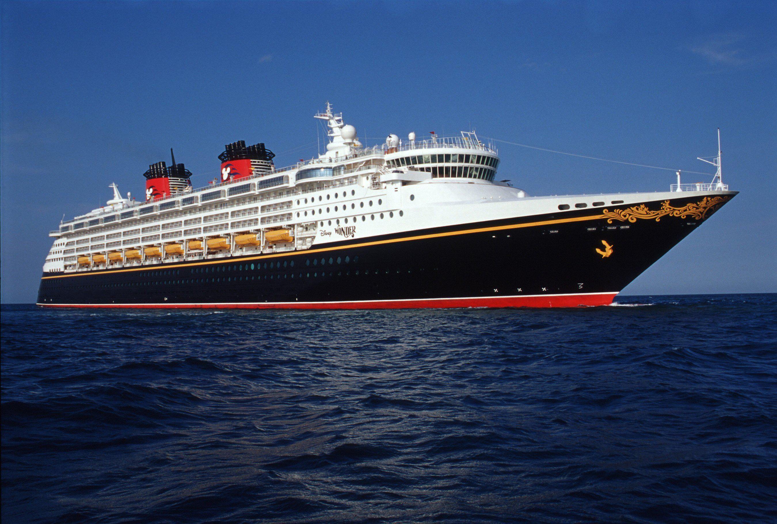 2700x1822 HD Cruise Ship Oceanliner Liner Boat Desktop Wallpaper. Download
