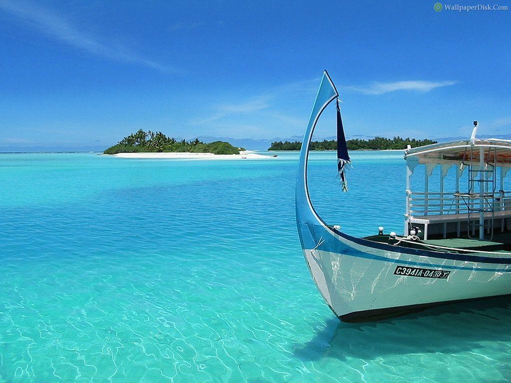 1024x768 Boat Wallpaper HD