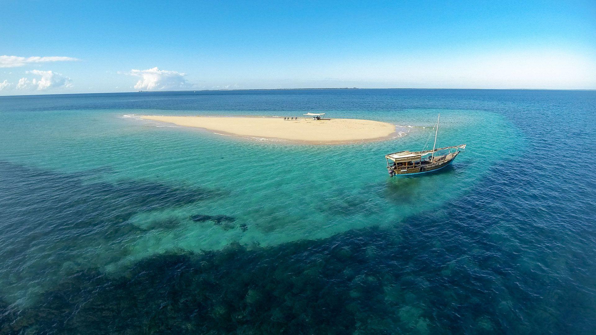 1920x1080 Mozambique Parks & Attractions World Safaris