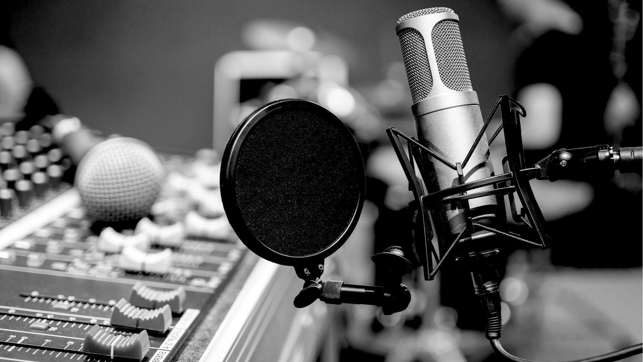 background music for podcast free download