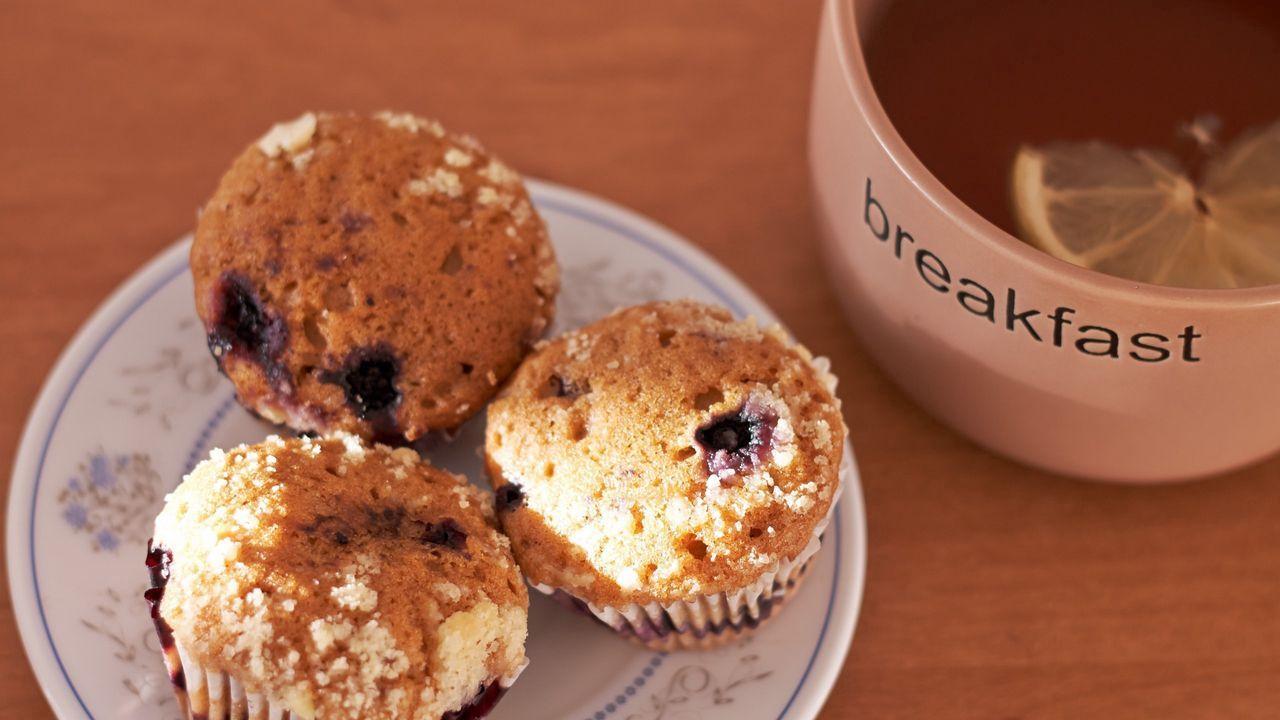 1280x720 Download wallpaper 1280x720 cakes, pastries, sweet hd, hdv, 720p HD background