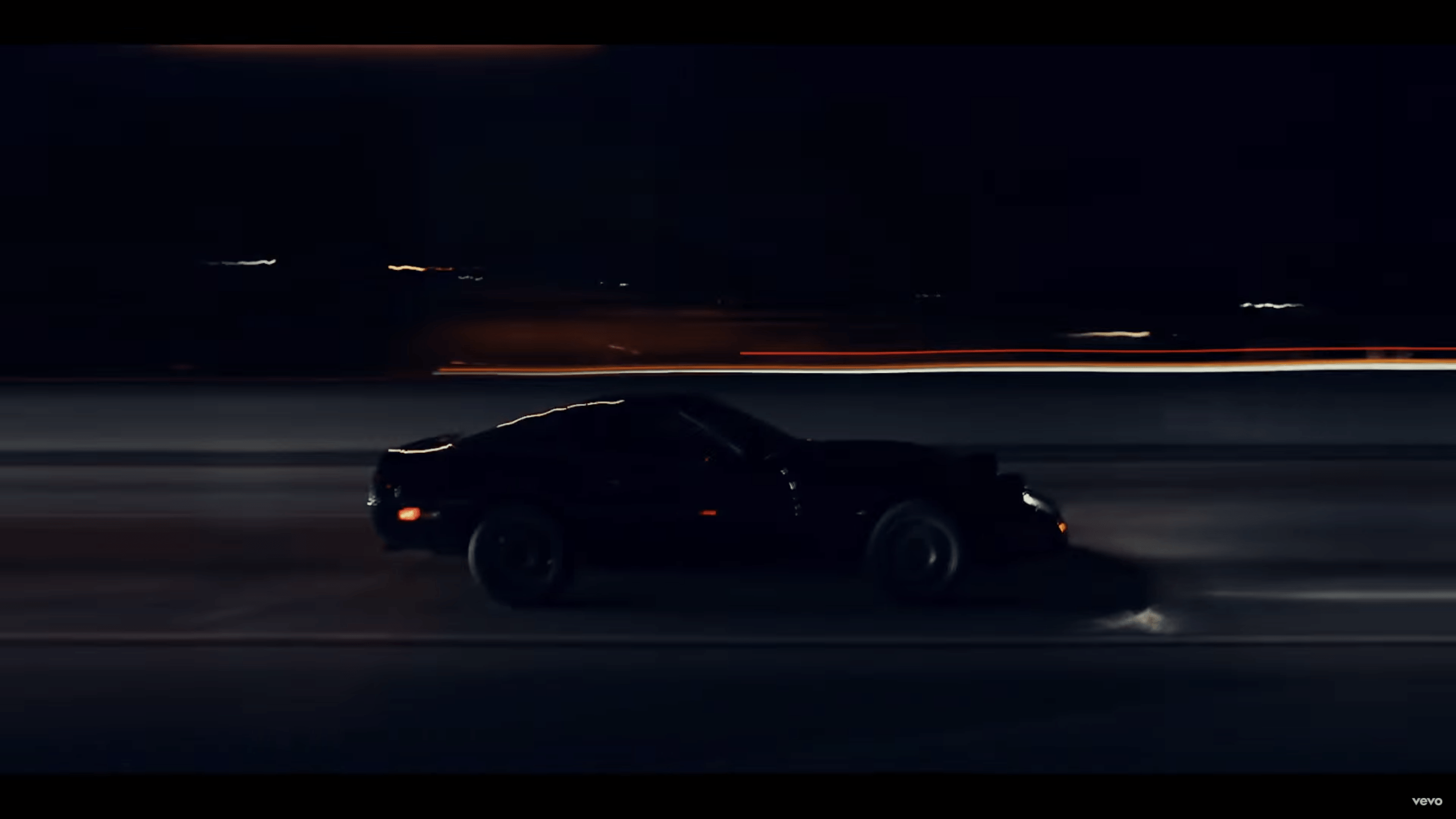 2560x1440 Music Video James Blake the car beside you moves ahead (2018)