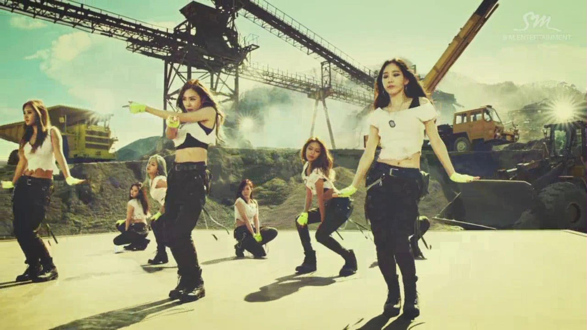 1920x1080 SNSD Change Direction in “Catch Me If You Can”