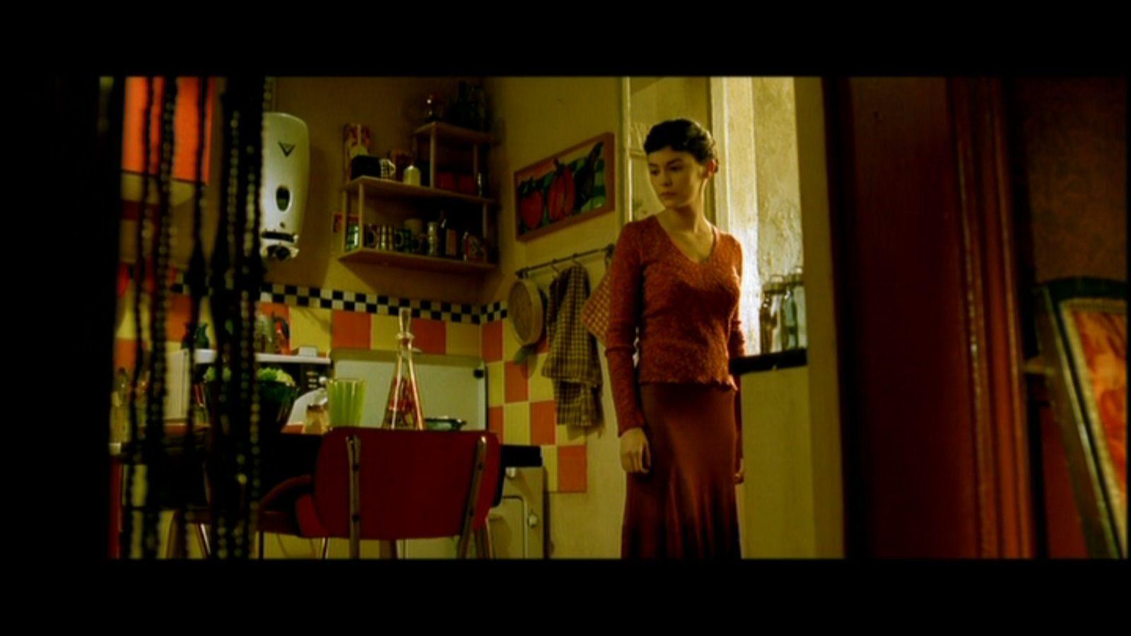 1600x900 On The Set' Design: “Amelie”