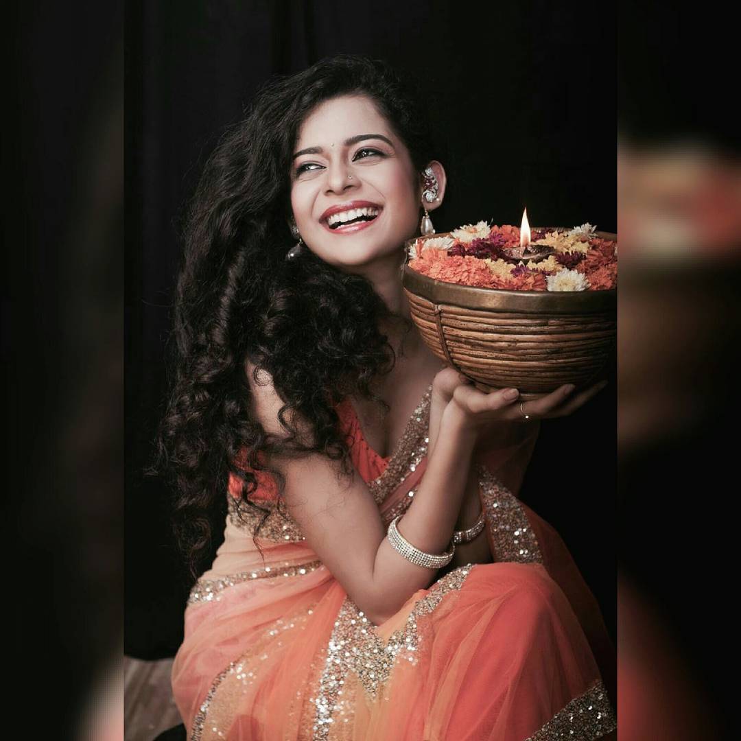 1080x1080 Picture of Mithila Palkar