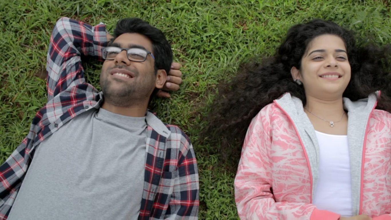 1366x768 Little Things (TV Series 2016– )