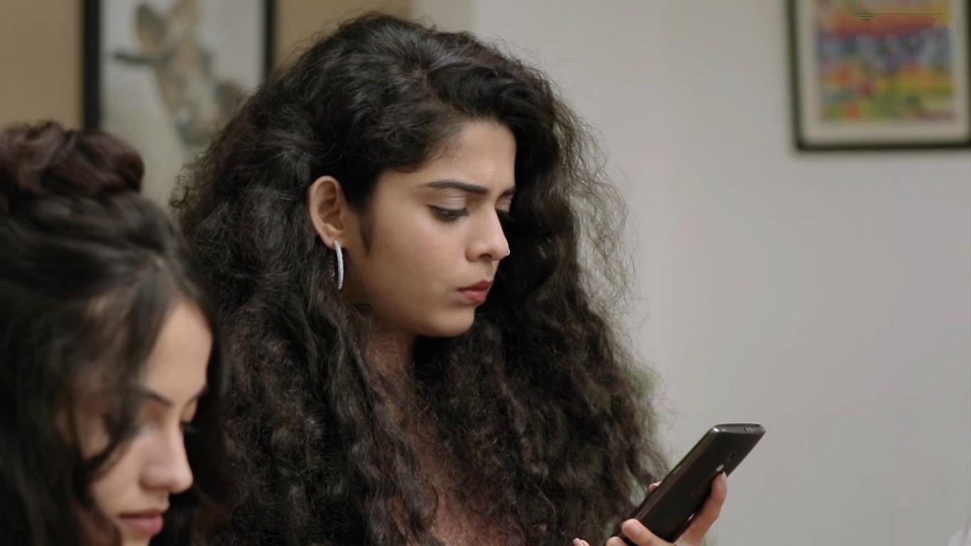 1366x768 Mithila Palkar