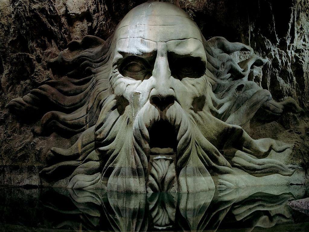 1024x768 Chamber of Secrets Wallpaper