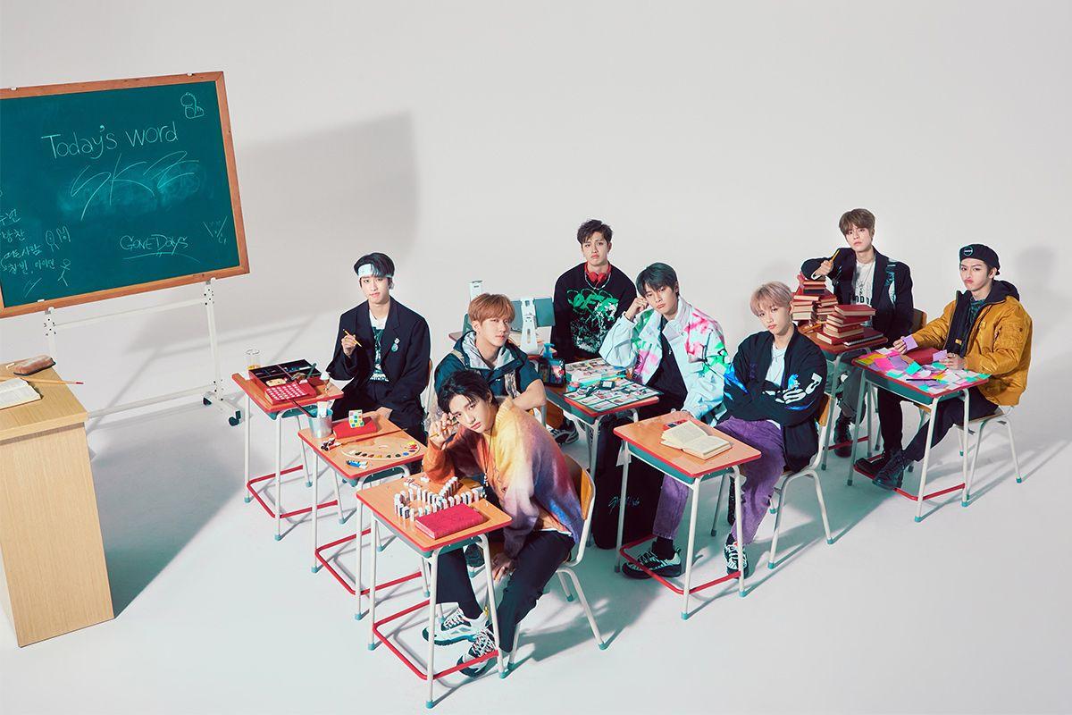 1200x800 Stray Kids