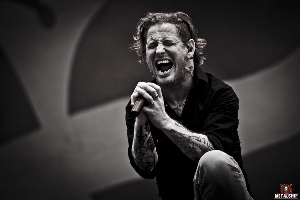 1200x799 Corey Taylor always giving his all. Slipknot corey taylor, Corey taylor, Hayley williams
